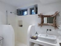 Villa-Melaina-Syros-by-Olive-Villa-Rentals-shower