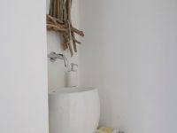 Villa-Melaina-Syros-by-Olive-Villa-Rentals-lower-bathroom
