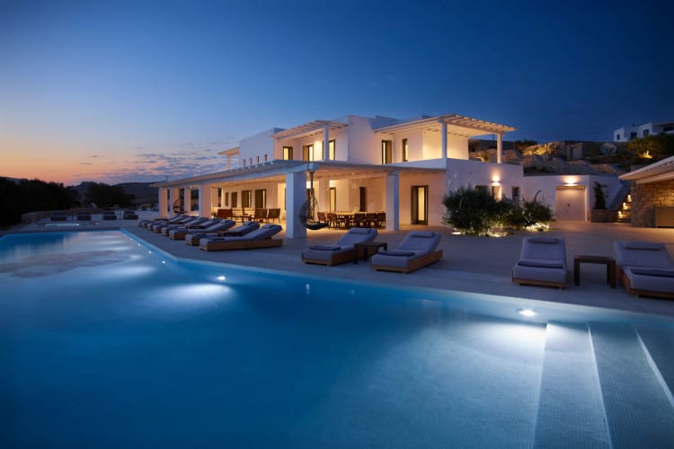 Villa-Reina-Mykonos-by-Olive-Villa-Rentals-night