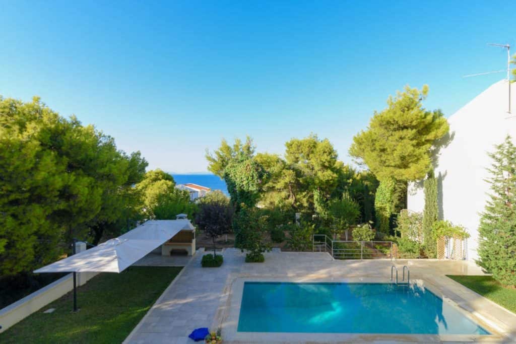 Villa-Alterra -Athens-by-Olive-Villa-Rentals-pool
