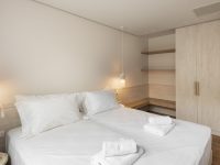 Villa-Sealavie-Halkidiki-by-Olive-Villa-Rentals-bedroom