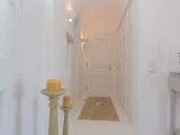 Villa-Amerope-Mykonos-by-Olive-Villa-Rentals-hallway