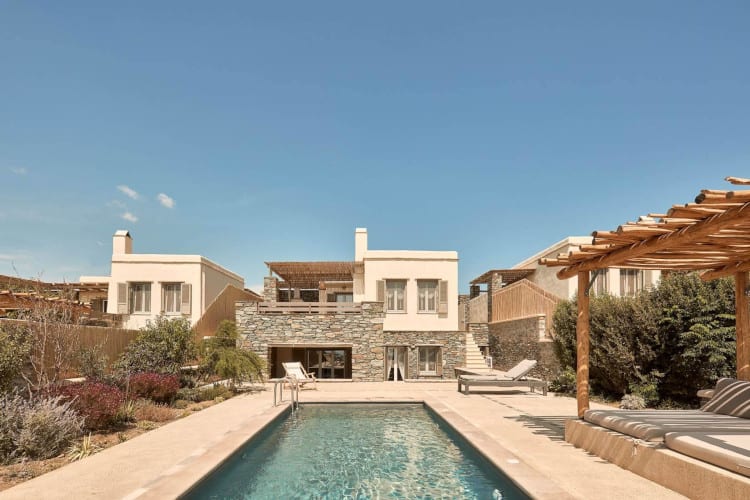 Villa-Libeccio-Tinos-by-Olive-Villa-Rentals-pool-area
