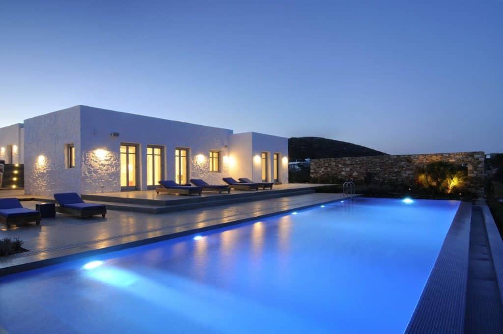 Villa-Delight-Antiparos-by-Olive-Villa-Rentals-pool-area-night