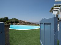 Villa-Intime-Paros-by-Olive-Villa-Rentals-pool