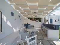 Villa-Intime-Paros-by-Olive-Villa-Rentals-exterior-dining-area