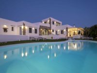 Villa-Intime-Paros-by-Olive-Villa-Rentals-night-prioperty