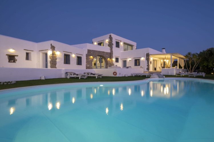 small-Villas-Paros-Olive Villa Rentals-Villa Intime-01