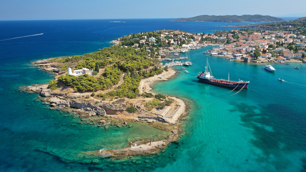 arial picture of spetses