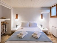 Verdi Estate in Paros by Olive Villa Rentals
