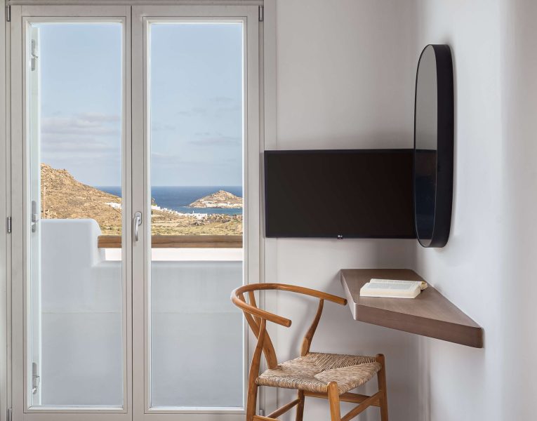 58. AndrewBoutsikas_Villa2_Cropped-2