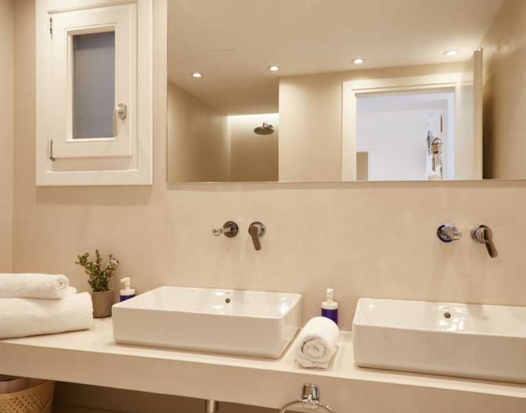 Casa Mare in Sifnos by Olive Villa Rentals