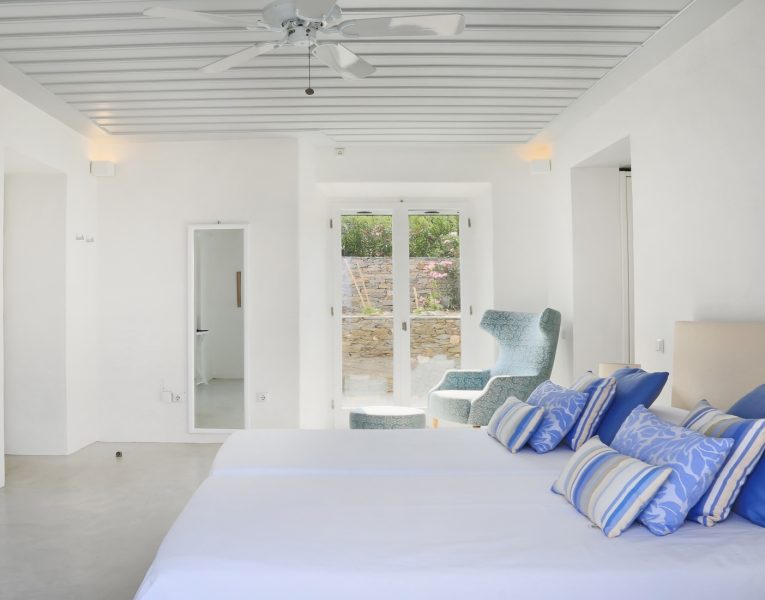 Casa Mare in Sifnos by Olive Villa Rentals