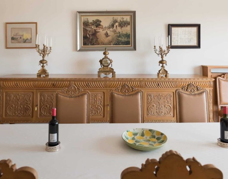 Villa- Thetis -Pelion-by-Olive-Villa-Rentals-dining-area