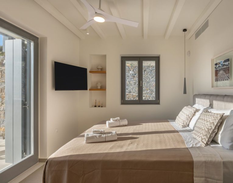 Marena Estate in Paros by Olive rentals