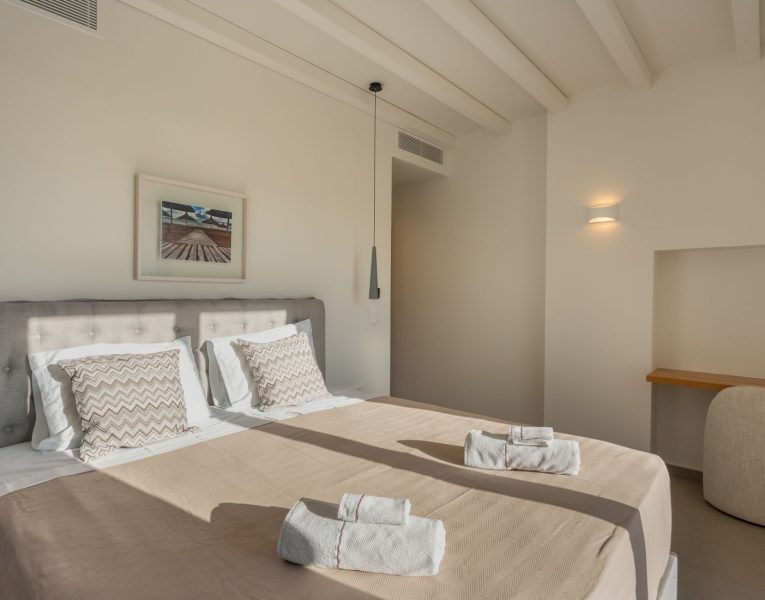 Marena Estate in Paros by Olive rentals