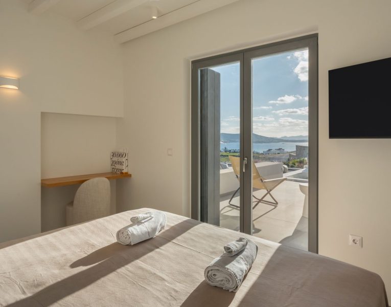 Marena Estate in Paros by Olive rentals