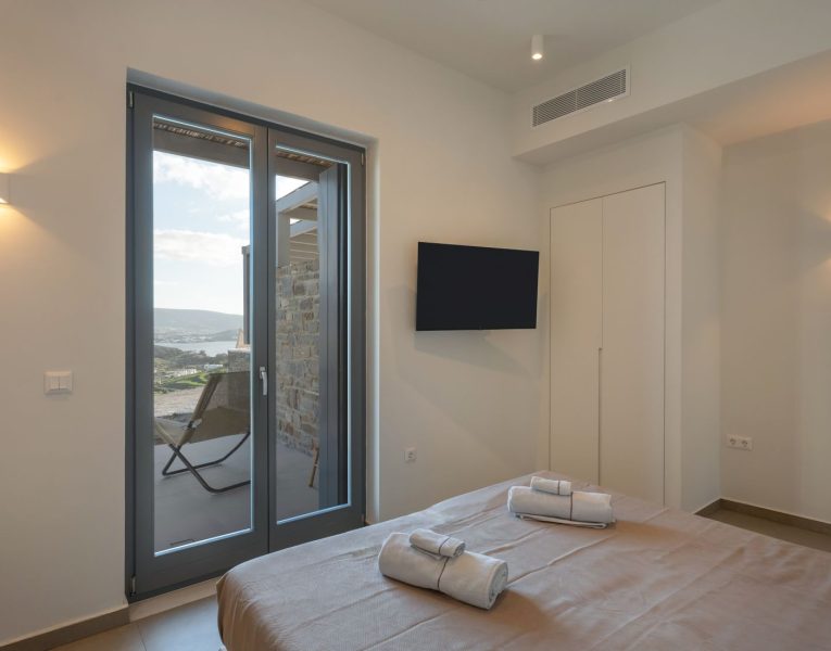 Marena Estate in Paros by Olive rentals