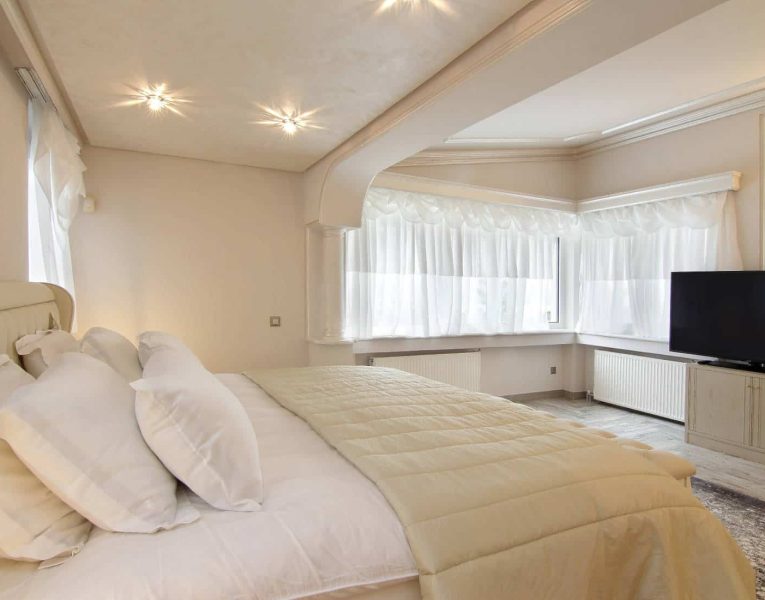 Villa Aristi in Athens, bedroom, by Olive Villa Rentals