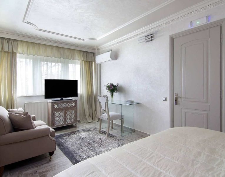 Villa Aristi in Athens, bedroom, by Olive Villa Rentals