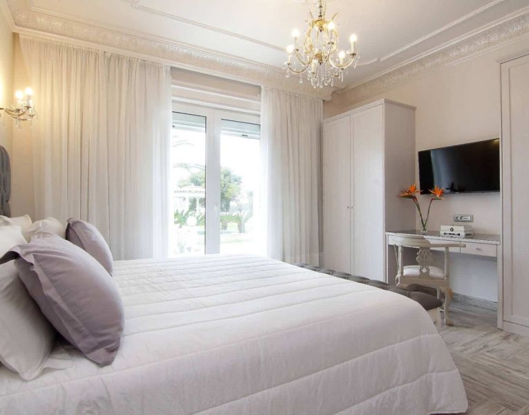 Villa Aristi in Athens, bedroom, by Olive Villa Rentals