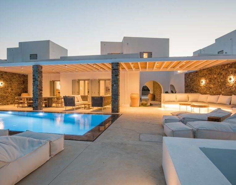 Villa Mistral in Antiparos by Olive Villa Rentals