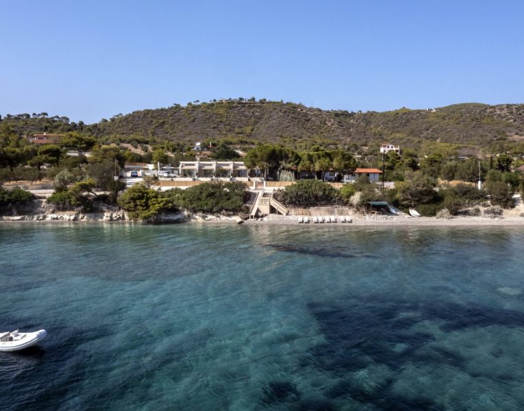 Villa Narissa in Loutraki by Olive Villa Rentals