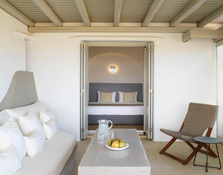 Villa-Princessa-Mykonos-by-Olive-Villa-Rentalsbedroom-lounge