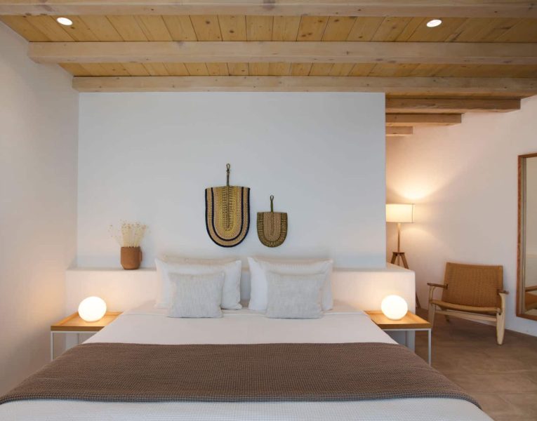 Villa-Princessa-Mykonos-by-Olive-Villa-Rentals-bedroom-4