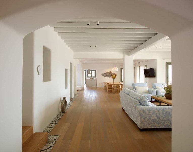 Villa-Reina-Mykonos-by-Olive-Villa-Rentals-hallway