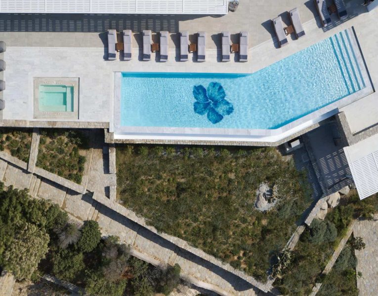 Villa-Reina-Mykonos-by-Olive-Villa-Rentals-pool-view