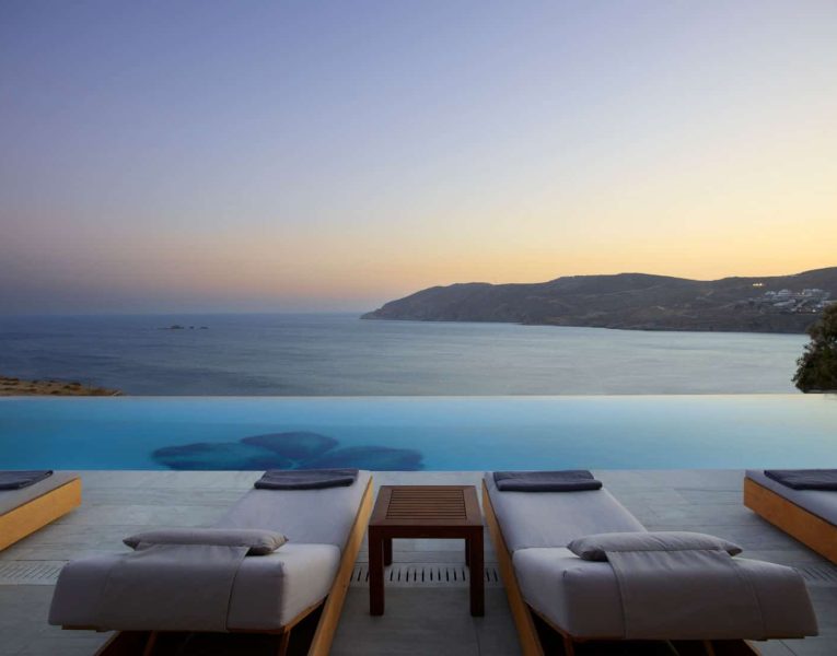 Villa-Reina-Mykonos-by-Olive-Villa-Rentals-evening-views