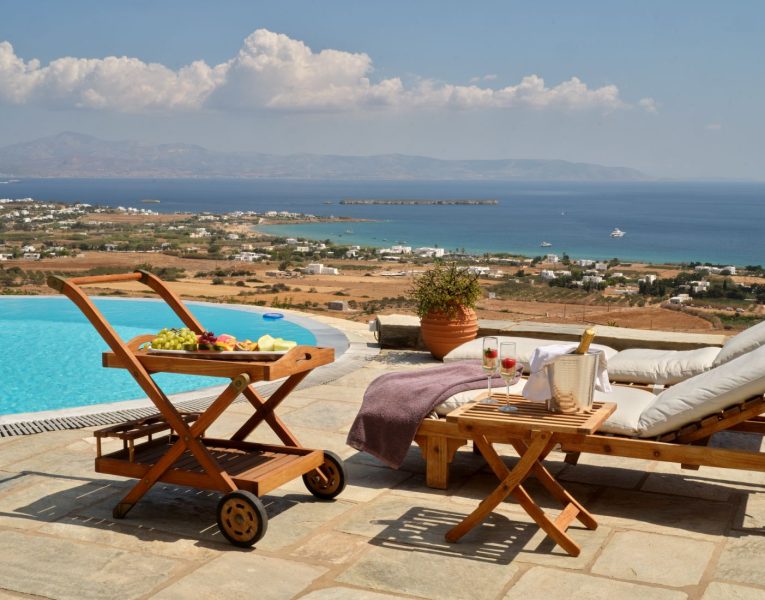 Lithos Villa by Olive Villa Rentals
