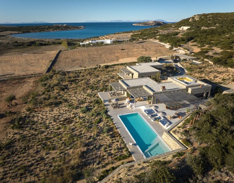 Olive Villa Rentals- Paros- Villa Aida