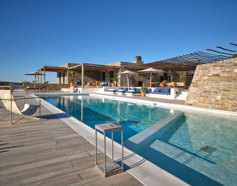 Olive Villa Rentals- Paros- Villa Aida