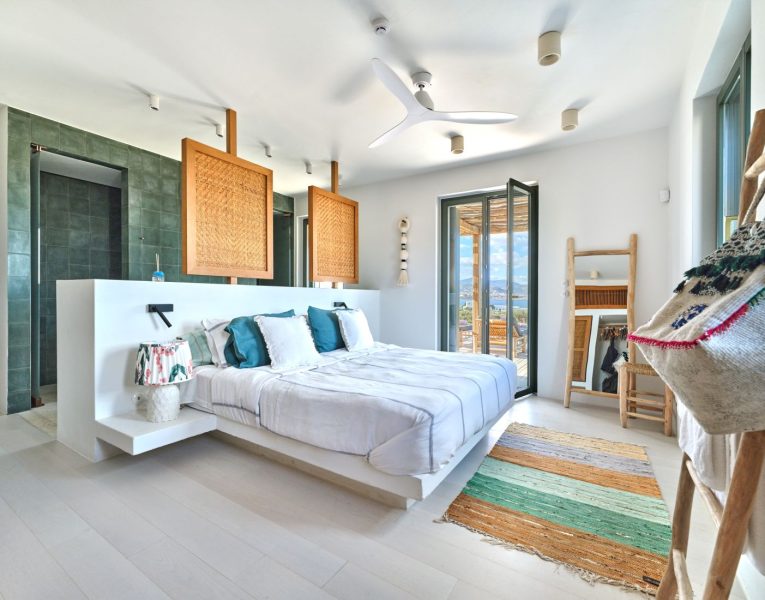 Olive Villa Rentals- Paros- Villa Aida