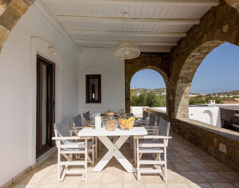 Villa Fizzy in Paros by Olive Villa Rentals