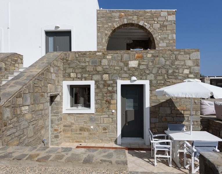 Villa Fizzy in Paros by Olive Villa Rentals