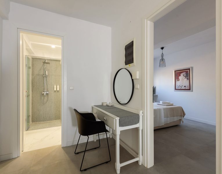 Villa Fizzy in Paros by Olive Villa Rentals