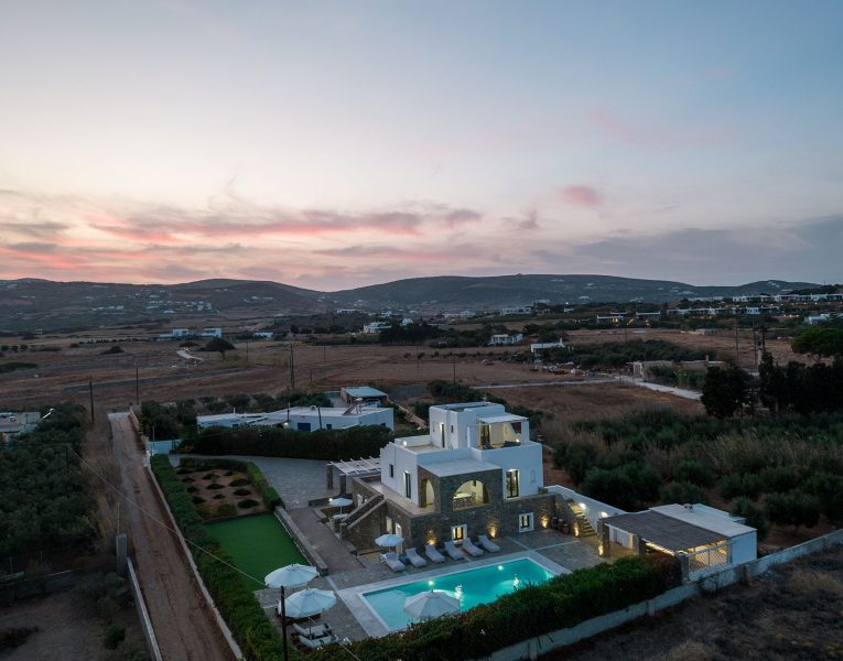 Villa Fizzy in Paros by Olive Villa Rentals