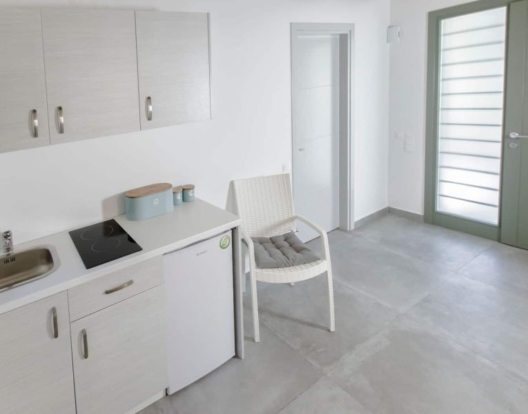 Villa Aureli in Porto Heli, kitchen, by Olive Villa Rentals