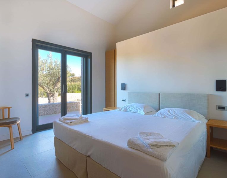 Villa Estee in Porto Heli, bedroom, by Olive Villa Rentals