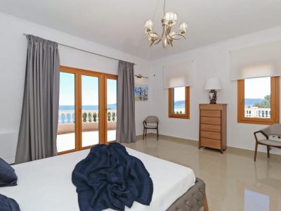 Villa-Rafaella-Porto Heli-by-Olive-Villa-Rentals-bedroom-upper-floor