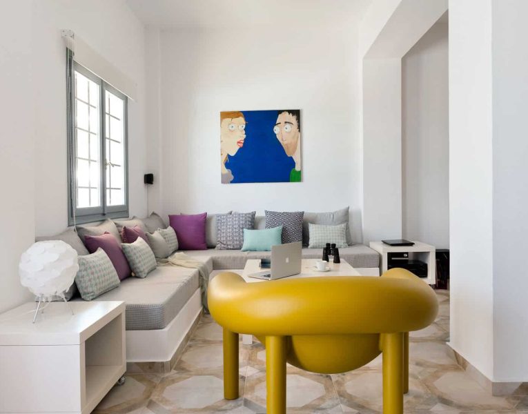 Villa Rosalin in Santorini, living room, by Olive Villa Rentals