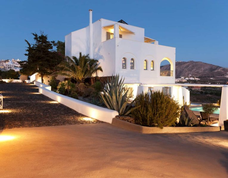 Villa Rosalin in Santorini, facade, by Olive Villa Rentals