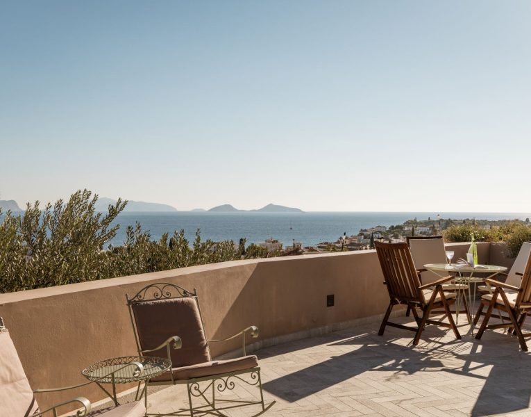 Olive Villa Rentals- Spetses- Villa Aeris-08