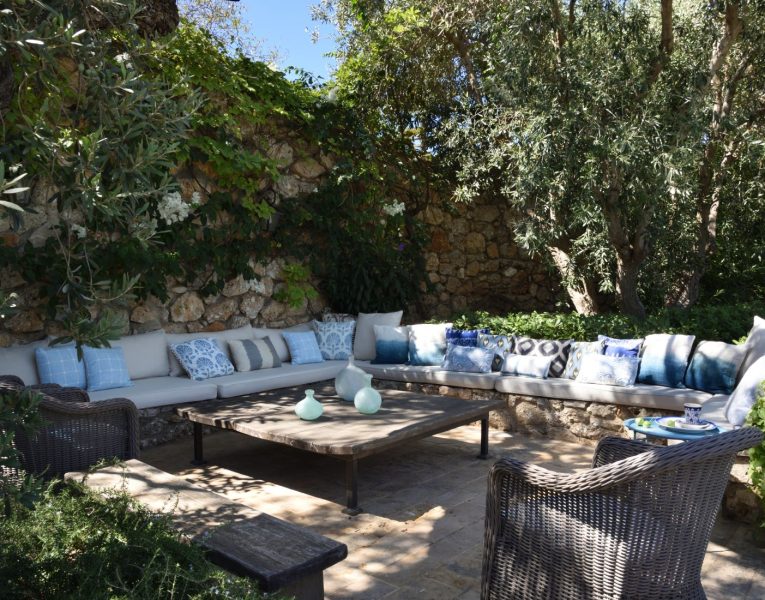 Villa Bougainville in Spetses by Olive Villa Rentals