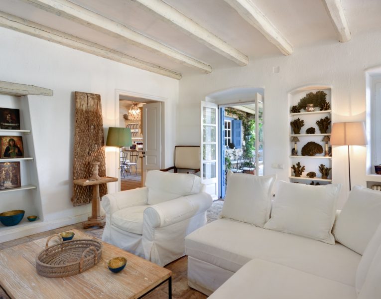 Villa Bougainville in Spetses by Olive Villa Rentals