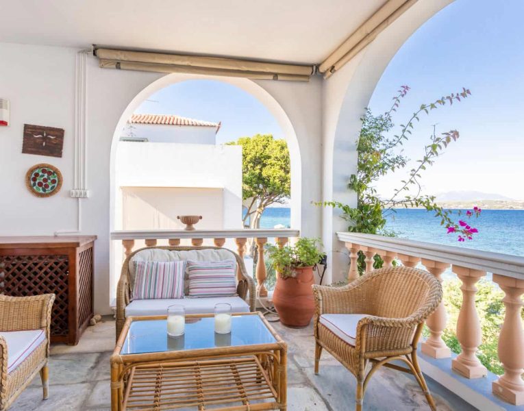 Villa-Mare Vista-Spetses-by-Olive-Villa-Rentals-veranda-views