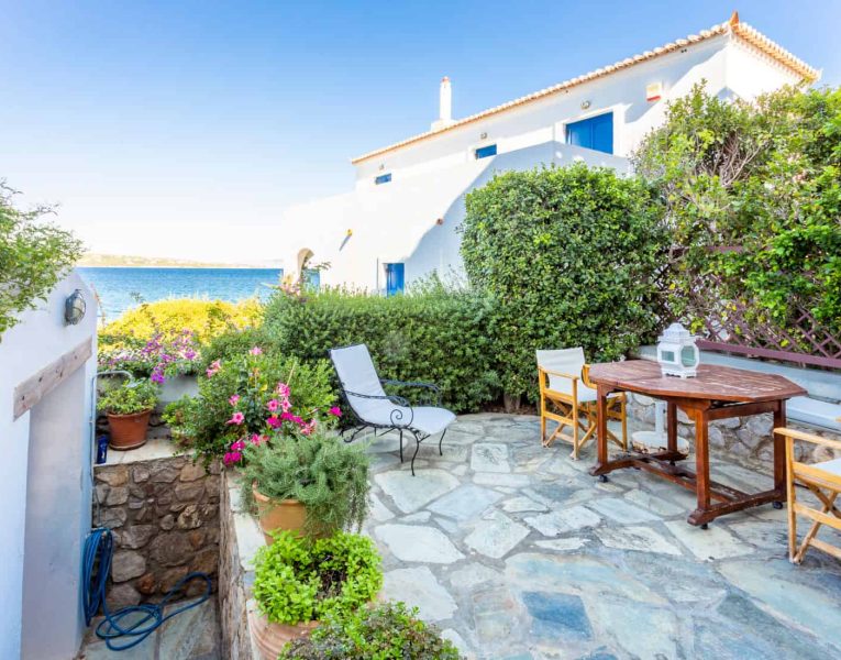 Villa-Mare Vista-Spetses-by-Olive-Villa-Rentals-seating-area-exterior